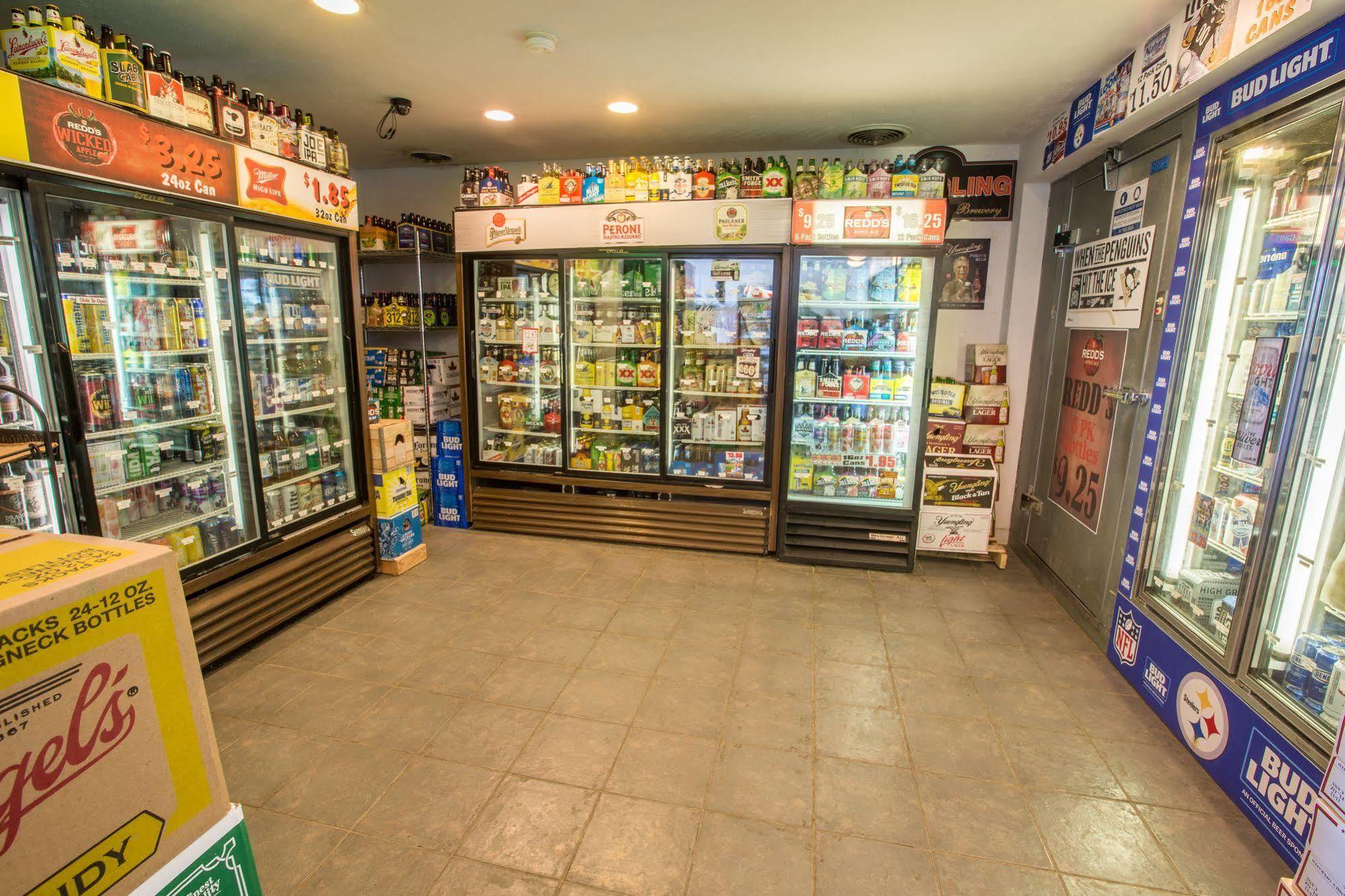 Nittany Budget Motel Стейт Колледж Экстерьер фото