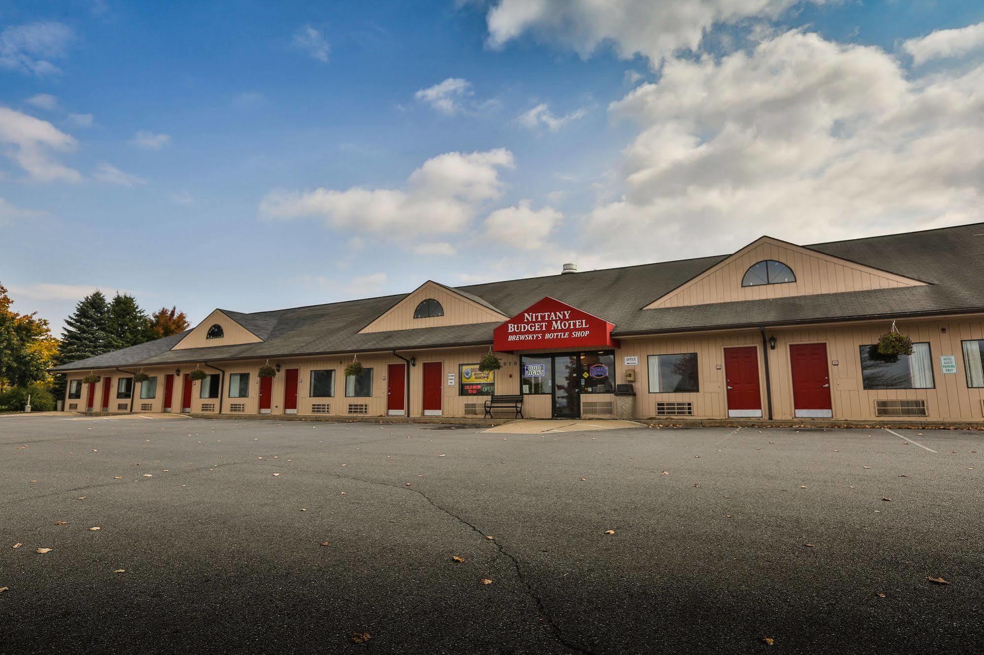 Nittany Budget Motel Стейт Колледж Экстерьер фото
